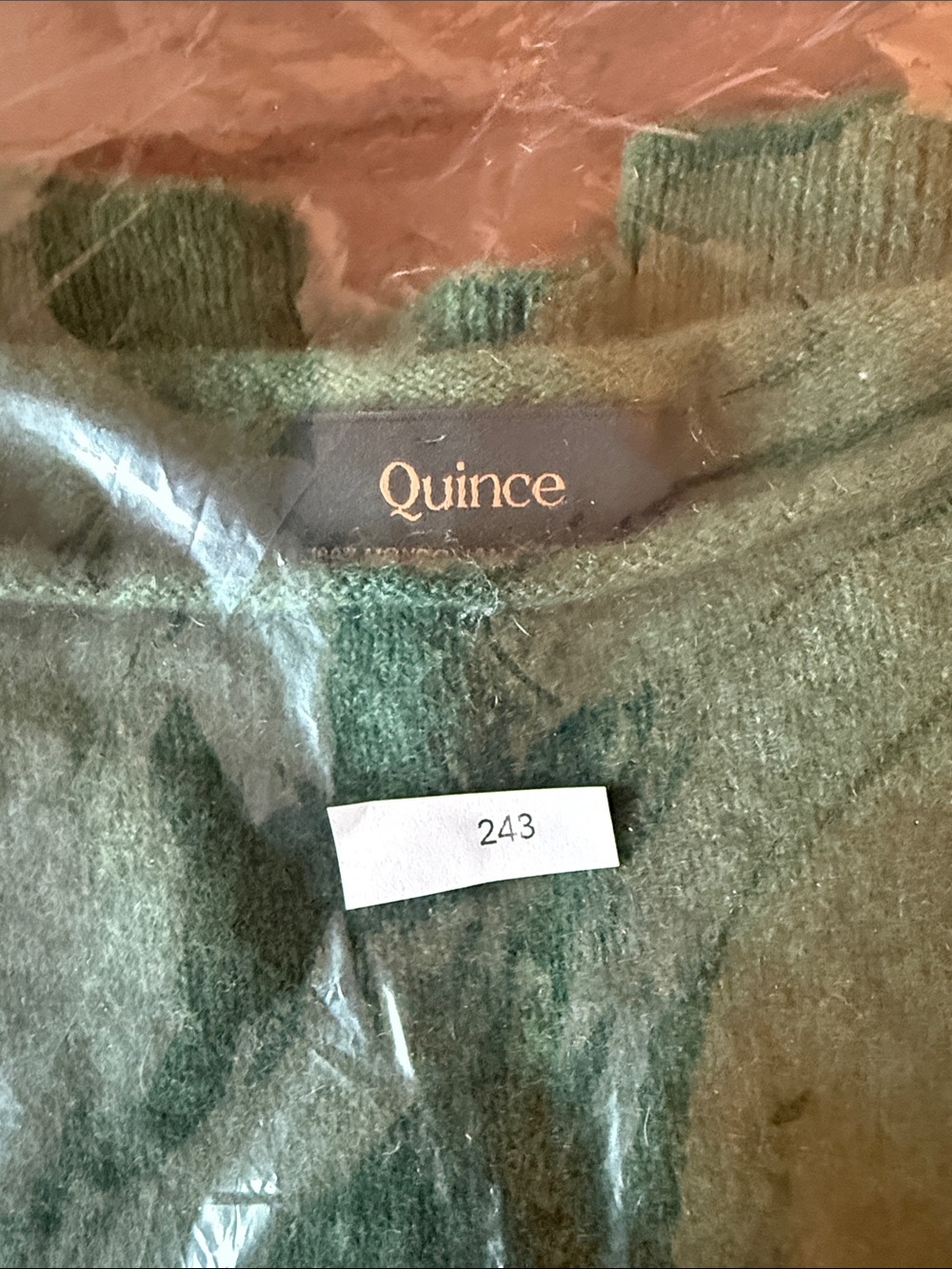 Quince Forest Floor Green Boatneck Cashmere Sweater - Medium (243) - Picture 10 of 10